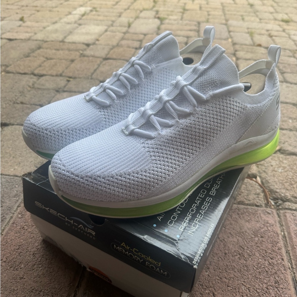Skechers Skech Air Element 2.0 VESTKIO shoes BRAND NEW